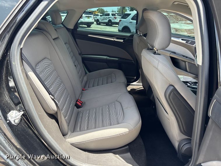 image for item DU6401 2016 Ford Fusion 