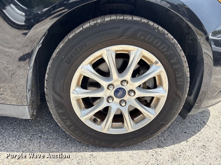 image for item DU6401 2016 Ford Fusion 