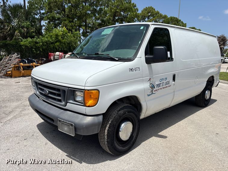 2006 Ford E250 van