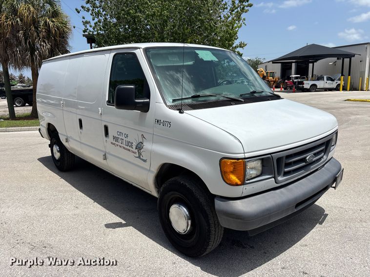 image for item DU6403 2006 Ford E250 van