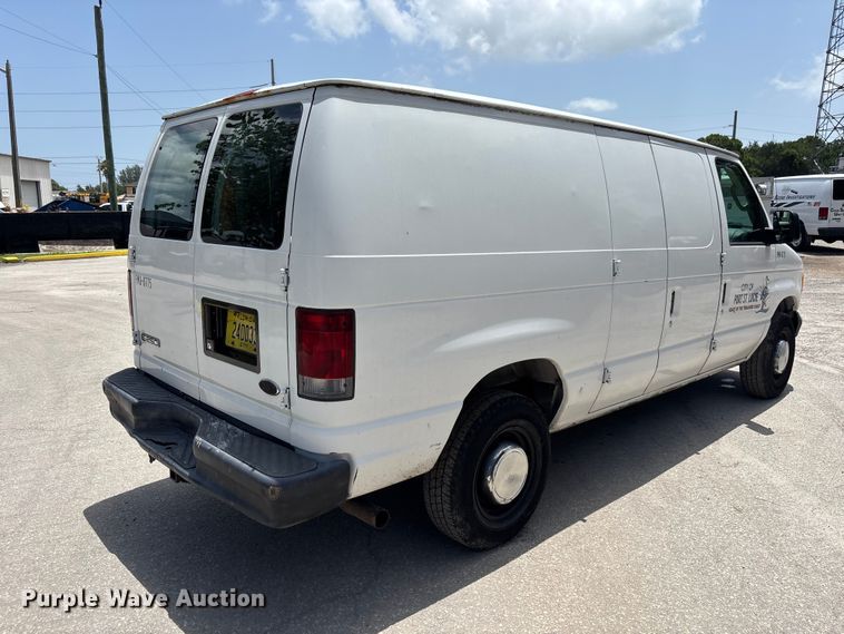 image for item DU6403 2006 Ford E250 van