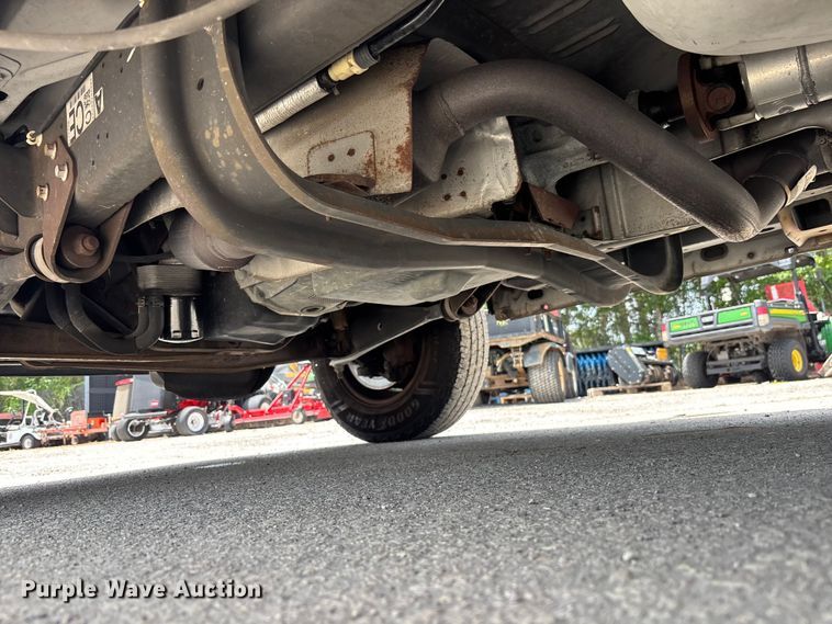 image for item DU6403 2006 Ford E250 van