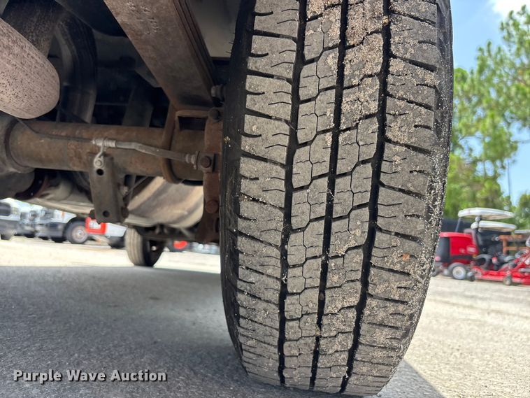 image for item DU6403 2006 Ford E250 van
