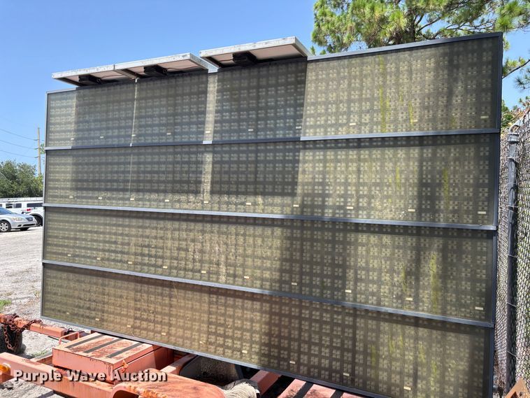 image for item DU6407 2004 AMERICAN SIGNAL COMPANY message board trailer
