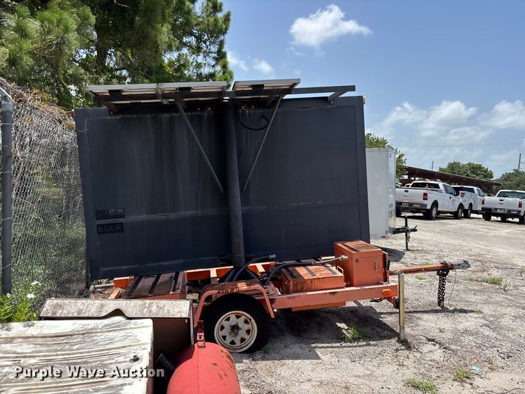 image for item DU6408 2004 American Signal Company message board trailer