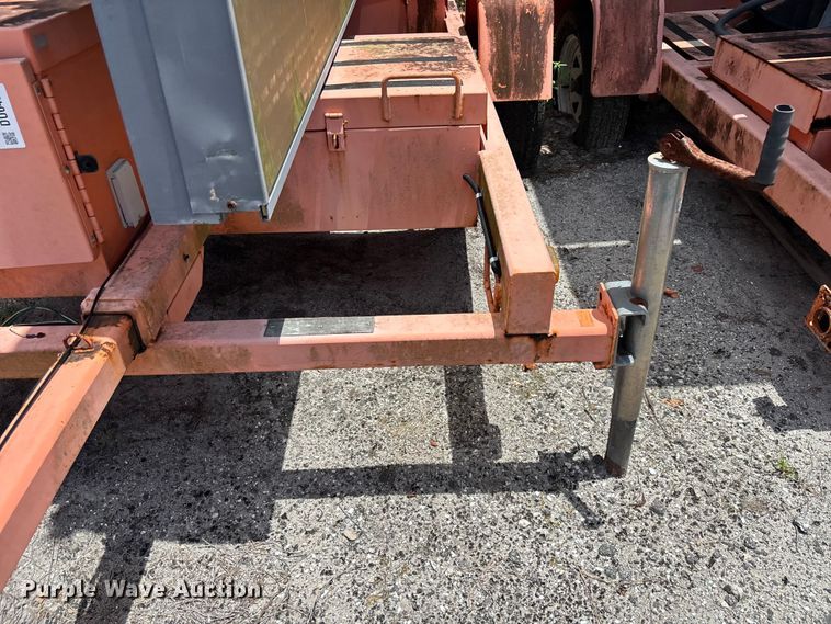 image for item DU6408 2004 American Signal Company message board trailer