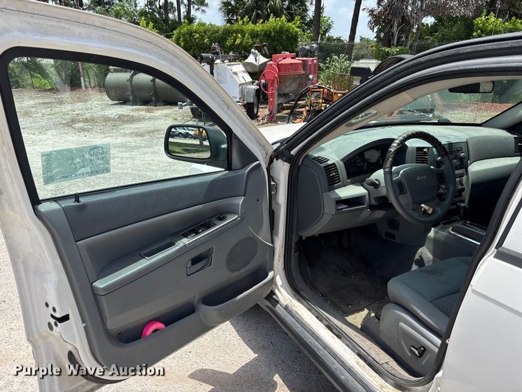 image for item DU6409 2006 Jeep Grand Cherokee SUV