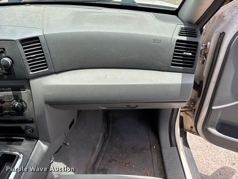 image for item DU6409 2006 Jeep Grand Cherokee SUV