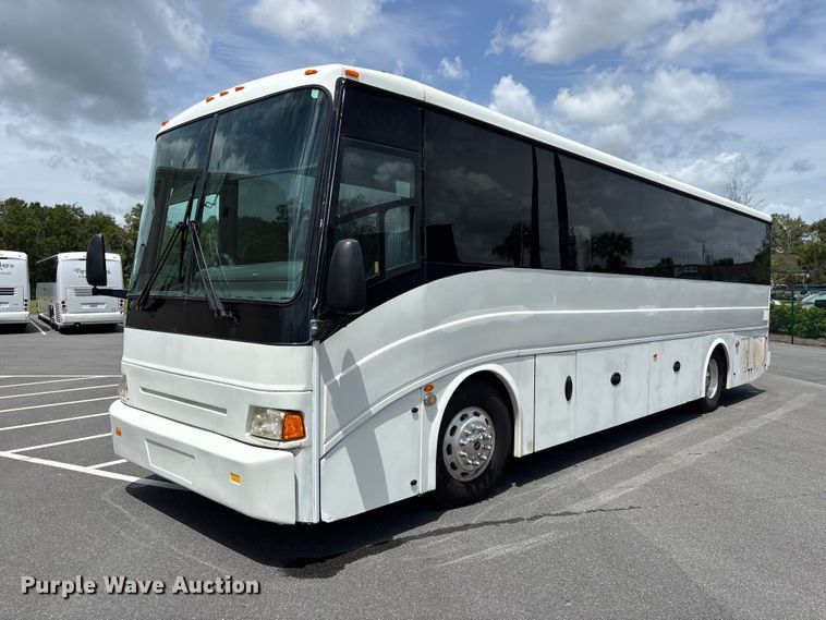 image for item DU6416 2009 Freightliner XB transit bus