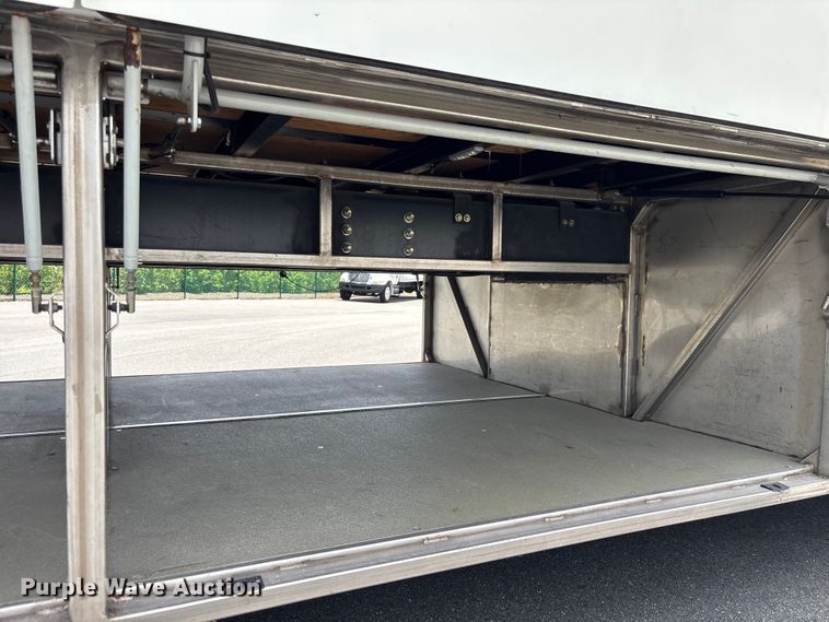 image for item DU6416 2009 Freightliner XB transit bus
