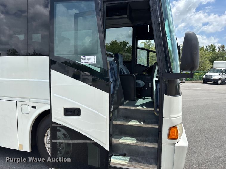 image for item DU6416 2009 Freightliner XB transit bus