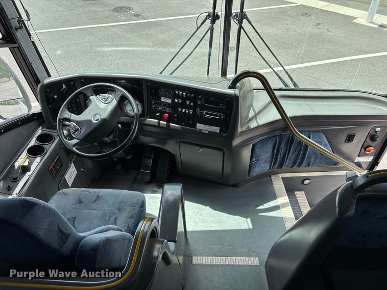 image for item DU6416 2009 Freightliner XB transit bus