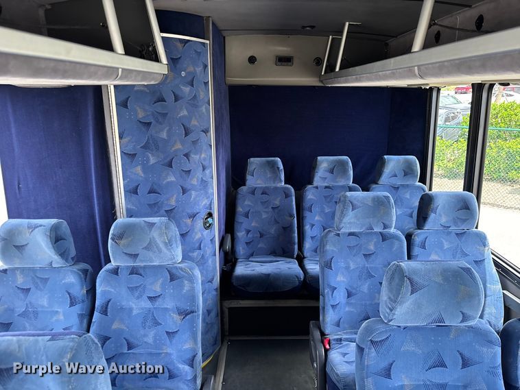image for item DU6416 2009 Freightliner XB transit bus