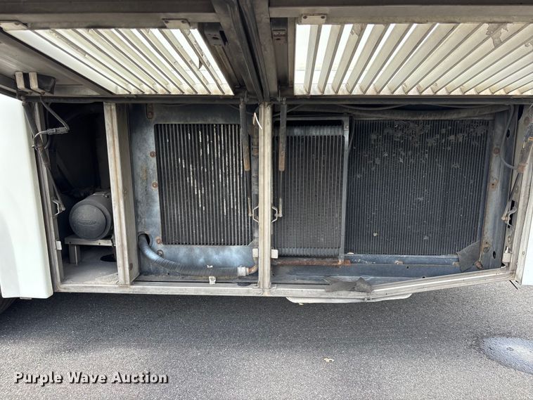 image for item DU6416 2009 Freightliner XB transit bus