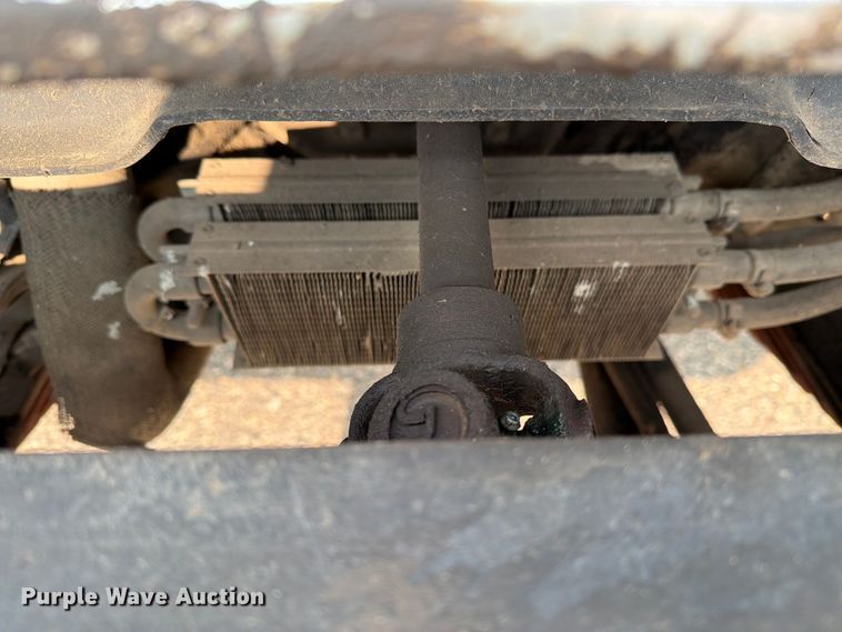 image for item DV8522 1996 Ford LT9000 water truck