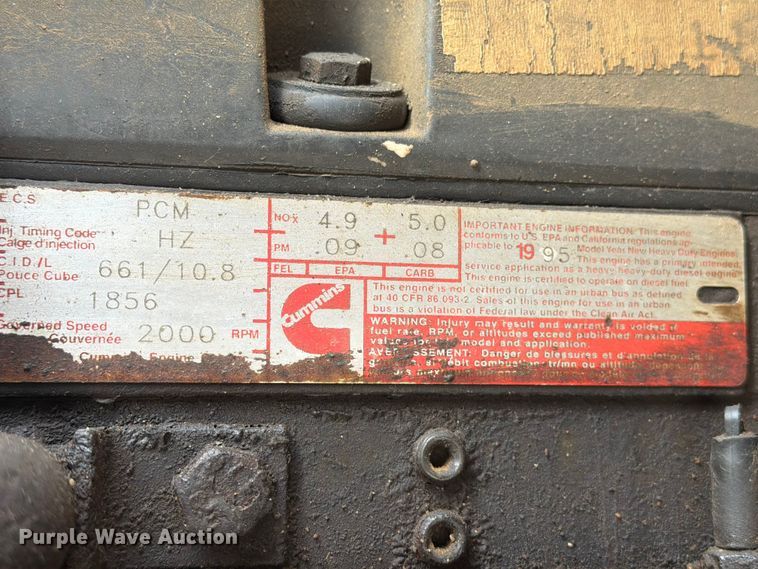 image for item DV8522 1996 Ford LT9000 water truck