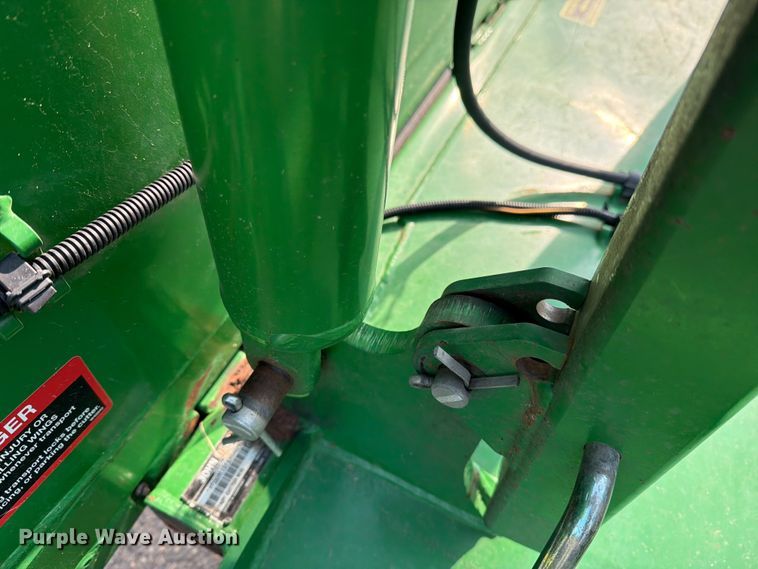 image for item DV8523 2019 John Deere M15 batwing rotary mower