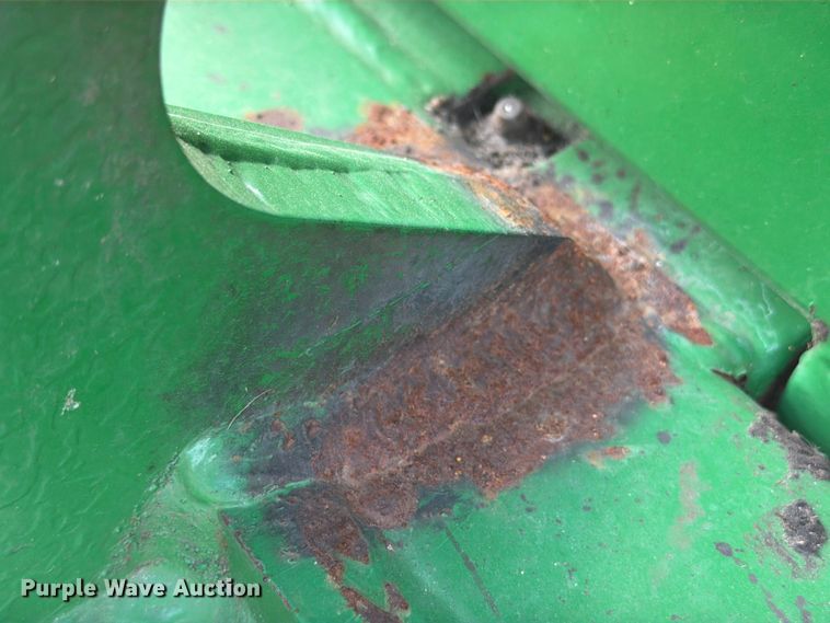 image for item DV8523 2019 John Deere M15 batwing rotary mower