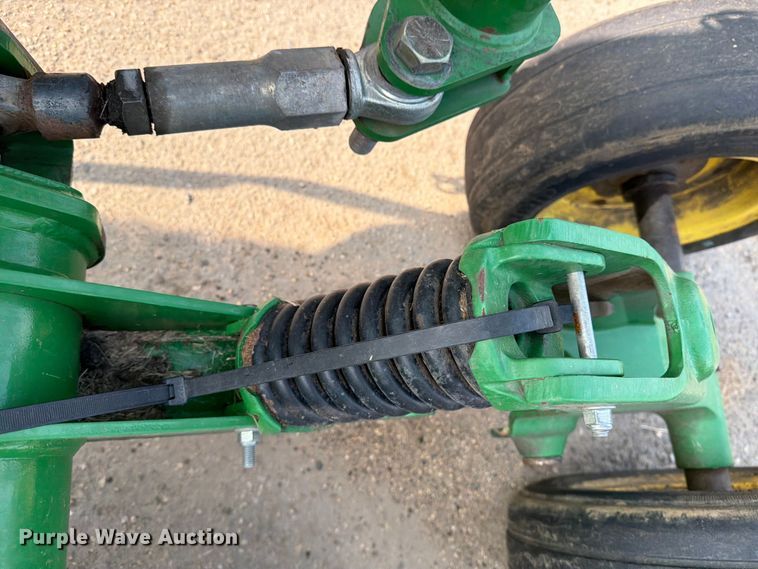 image for item DV8523 2019 John Deere M15 batwing rotary mower