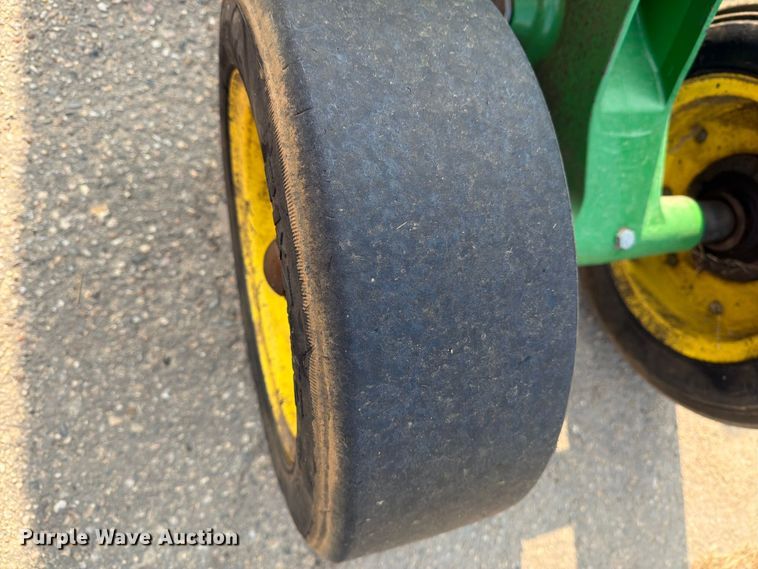 image for item DV8523 2019 John Deere M15 batwing rotary mower