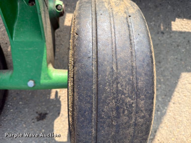 image for item DV8523 2019 John Deere M15 batwing rotary mower