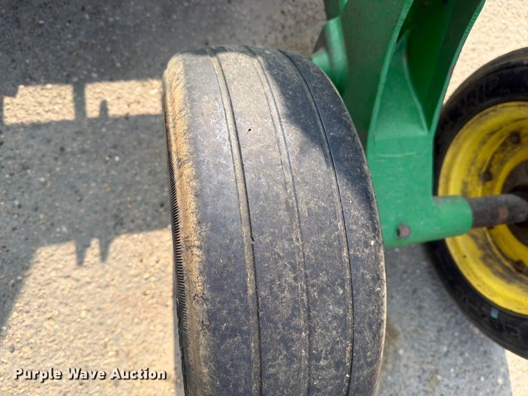 image for item DV8523 2019 John Deere M15 batwing rotary mower