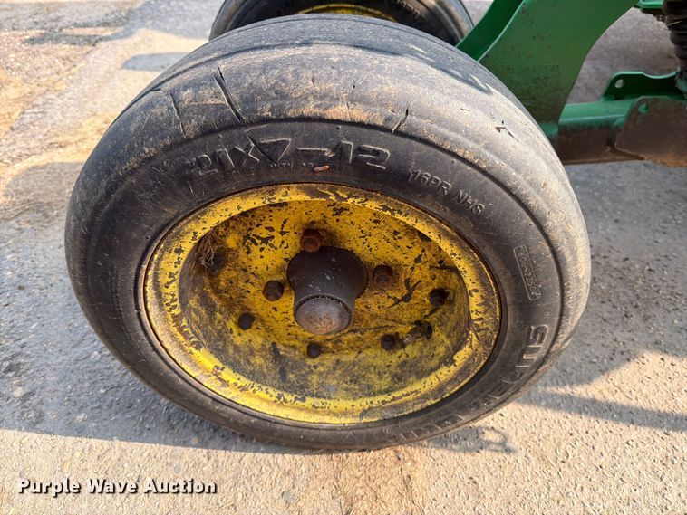 image for item DV8523 2019 John Deere M15 batwing rotary mower