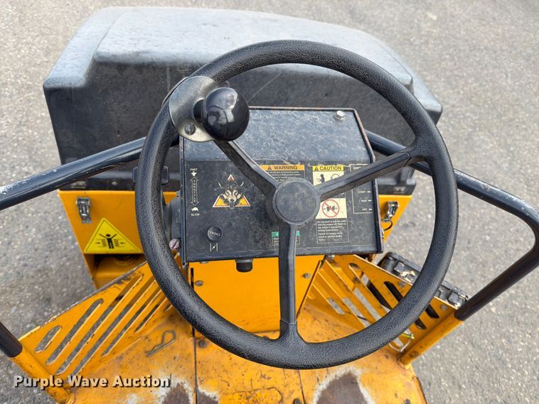 image for item DV8524 Stone WP3100R double drum vibratory roller