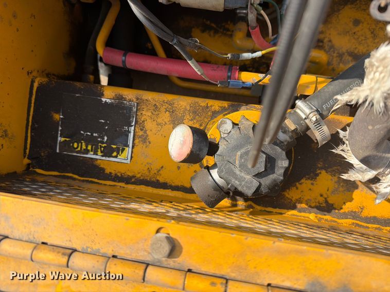 image for item DV8524 Stone WP3100R double drum vibratory roller