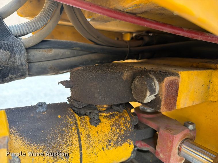 image for item DV8524 Stone WP3100R double drum vibratory roller