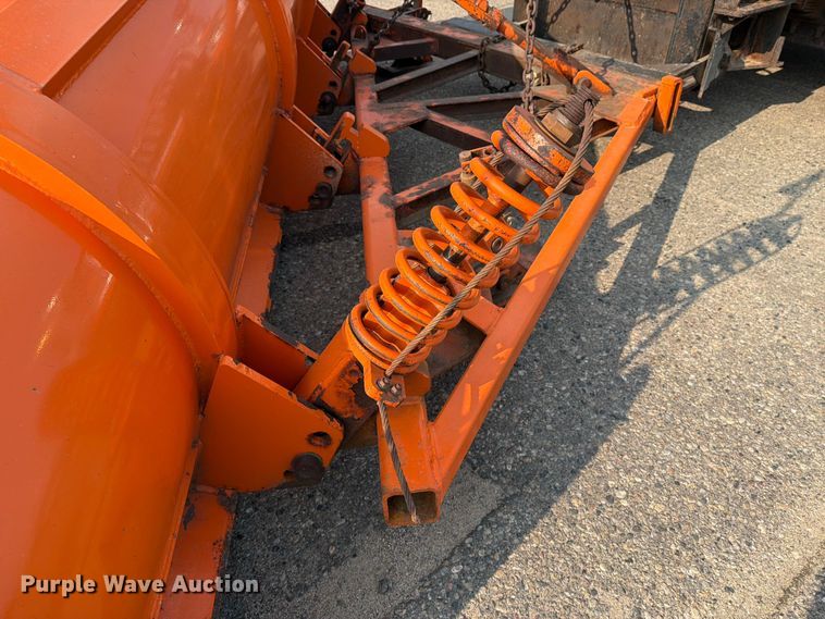 image for item DV8525 2013 International Workstar 7600 dump truck