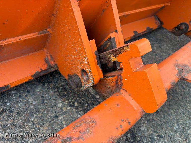 image for item DV8525 2013 International Workstar 7600 dump truck