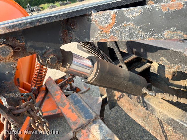 image for item DV8525 2013 International Workstar 7600 dump truck