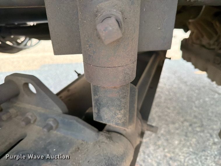 image for item DV8525 2013 International Workstar 7600 dump truck