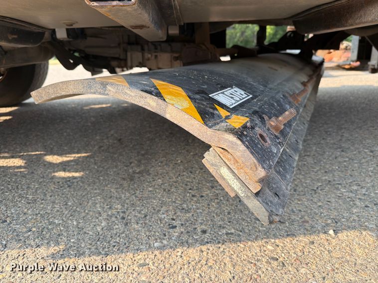 image for item DV8525 2013 International Workstar 7600 dump truck