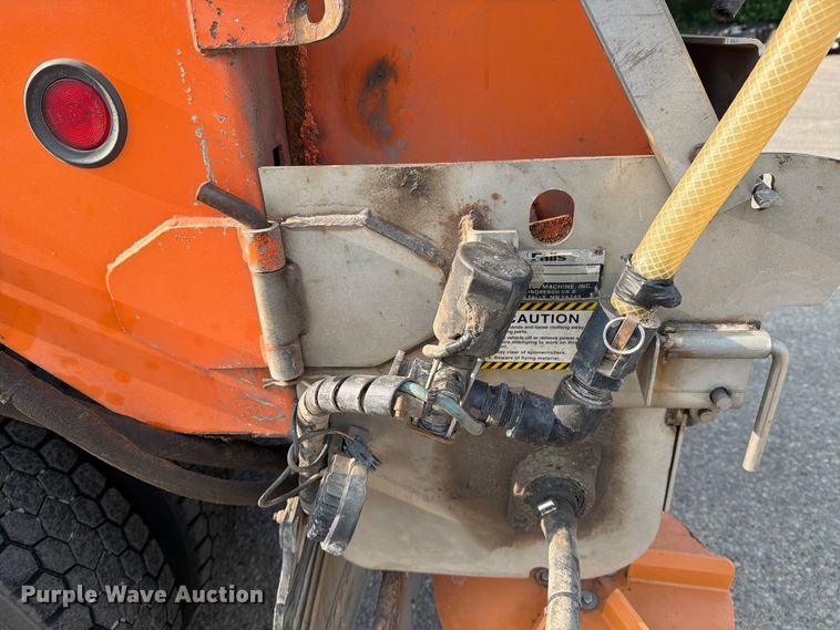 image for item DV8525 2013 International Workstar 7600 dump truck