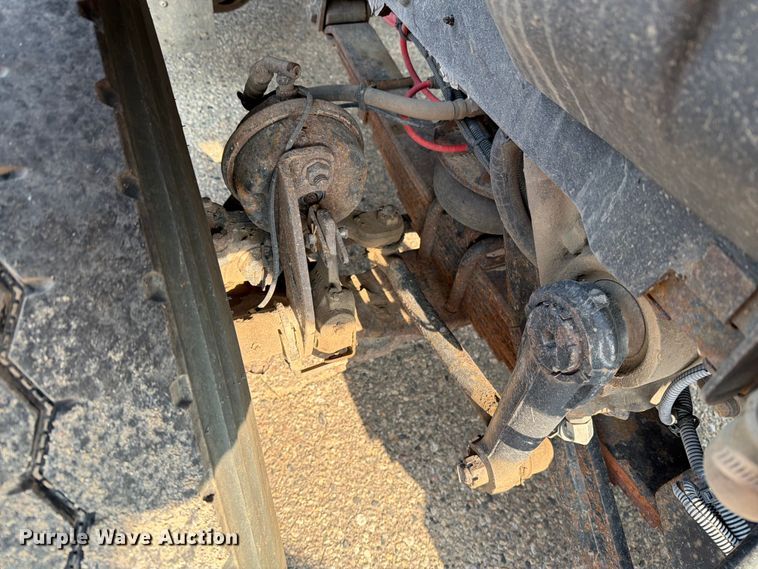 image for item DV8525 2013 International Workstar 7600 dump truck