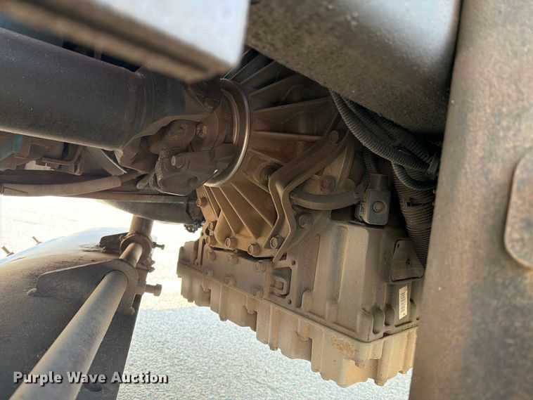 image for item DV8525 2013 International Workstar 7600 dump truck