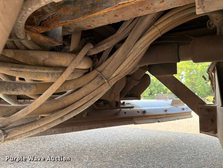 image for item DV8525 2013 International Workstar 7600 dump truck