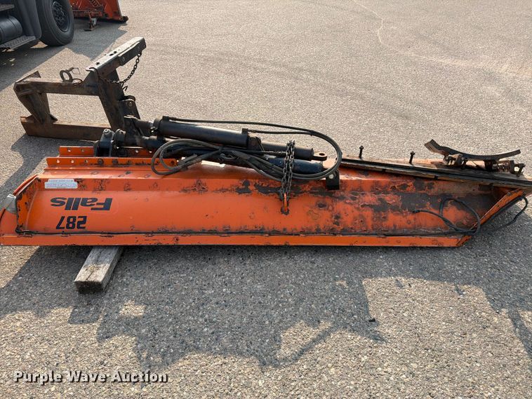 image for item DV8525 2013 International Workstar 7600 dump truck