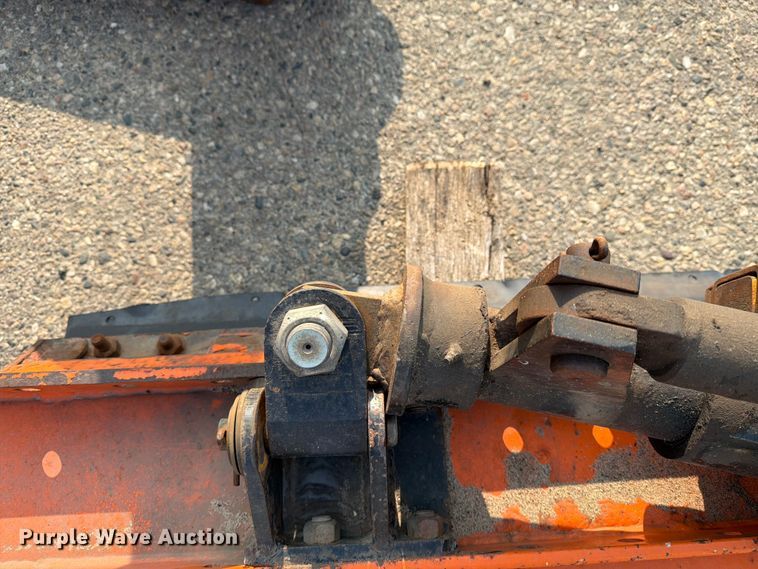 image for item DV8525 2013 International Workstar 7600 dump truck