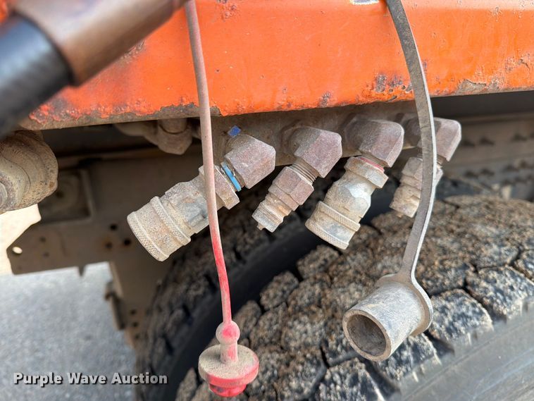 image for item DV8525 2013 International Workstar 7600 dump truck