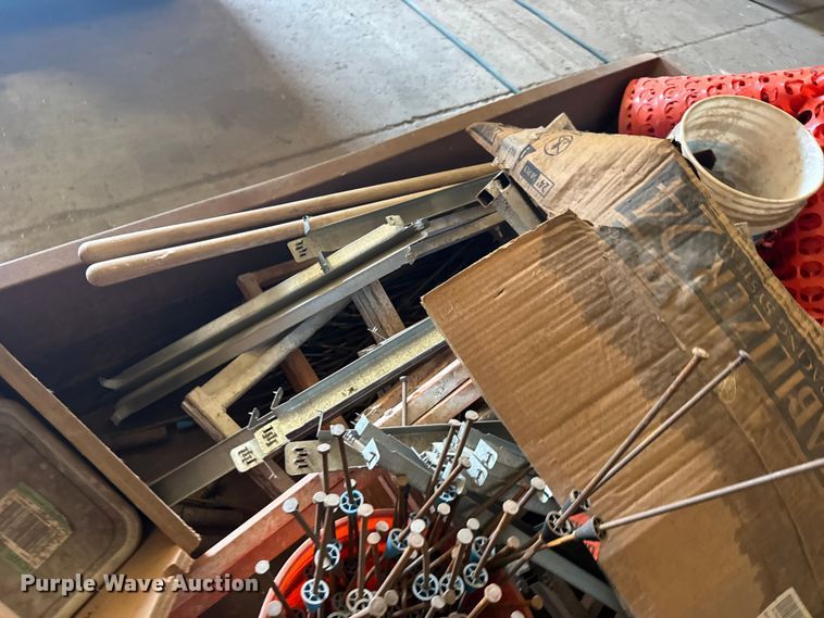 image for item DY3061 Masonry tools