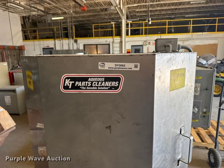 image for item DY3062 (2) parts washers