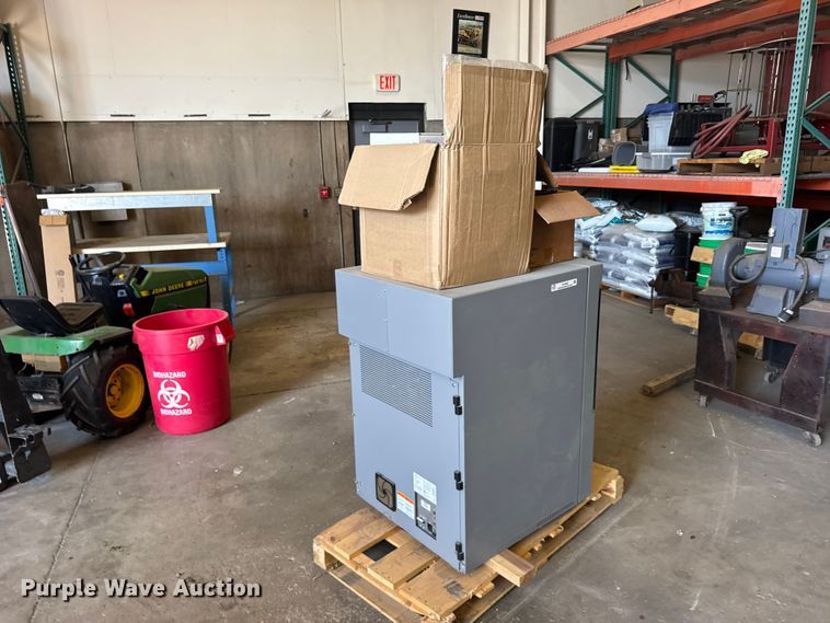 image for item DY3063 Dimension Bst 768 3S printer