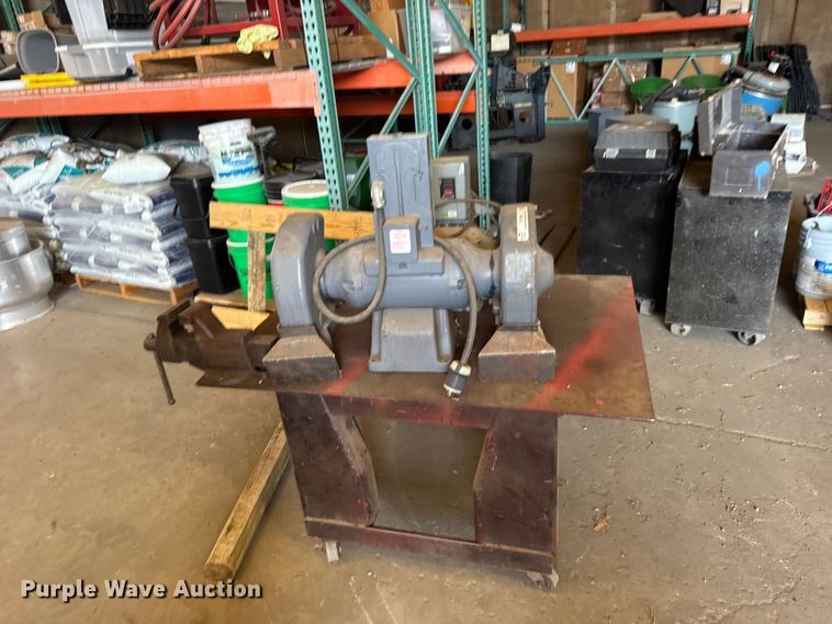 image for item DY3064 Tools