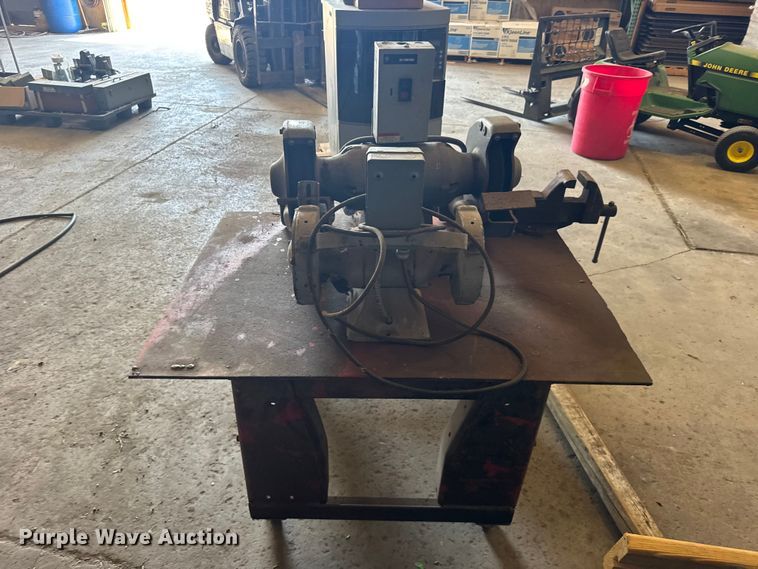 image for item DY3064 Tools