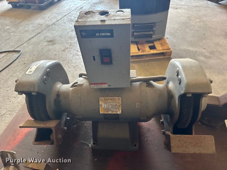 image for item DY3064 Tools