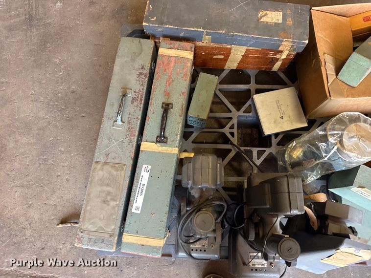image for item DY3065 Machine tools