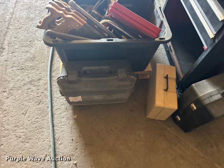 image for item DY3066 Tools
